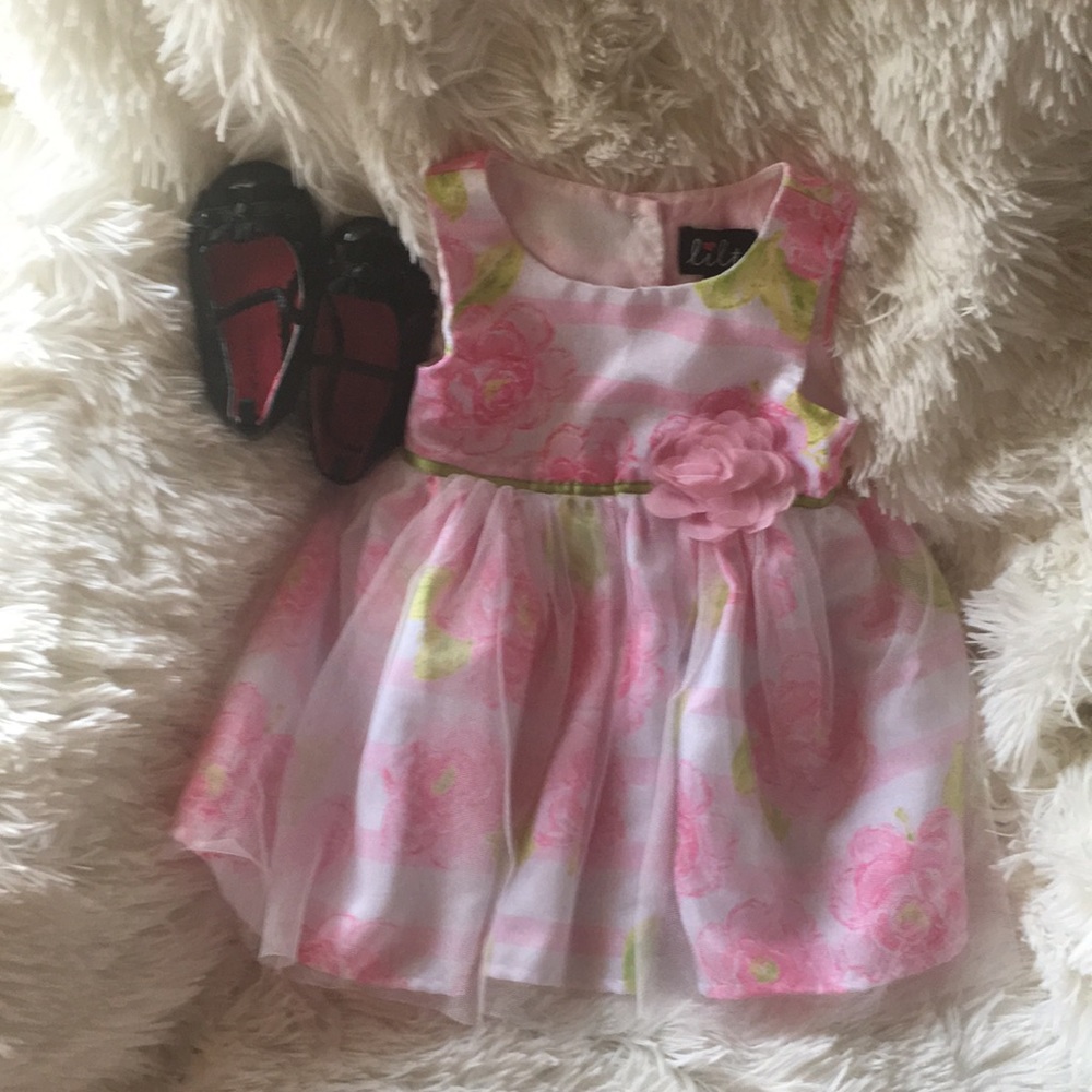 Baby girl 6/9 mo w/shoes size 3 lot